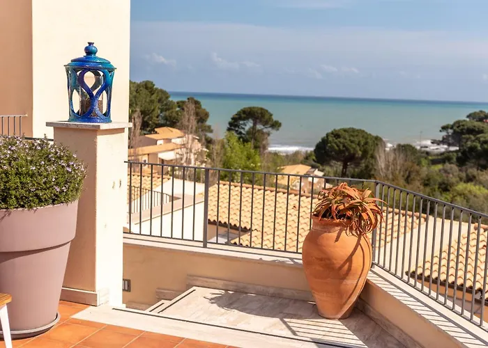 Seaside Pool Apartman *